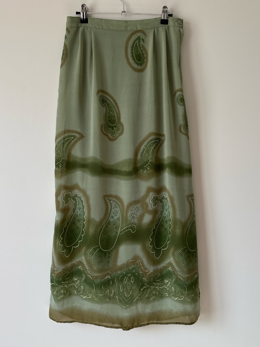 Vintage Y2K green paisley whimsigoth boho long skirt size M